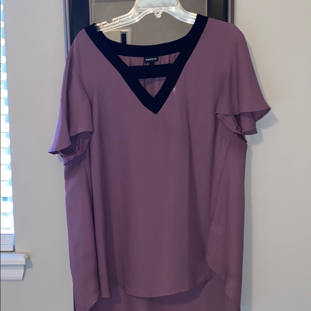 plus size mauve pink and black top